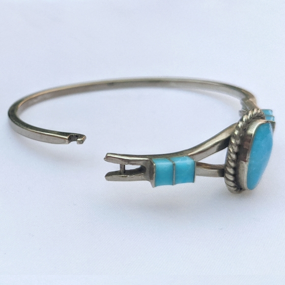 *SOLD* vintage Mexico Silver & Larimar latch cuff bangle stamped - Picture 5 of 9